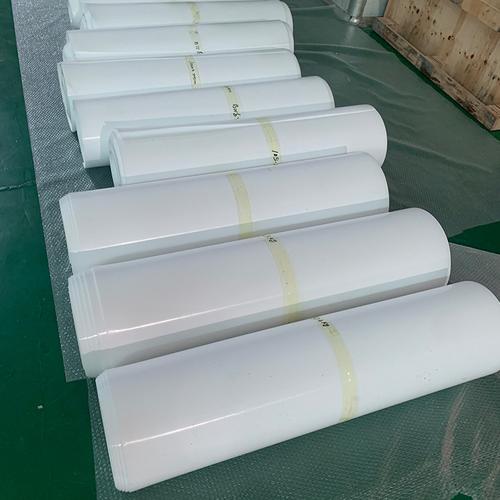 聚四氟乙烯板 铁氟龙耐高温塑料在楼梯板及工业应用中的全面解析